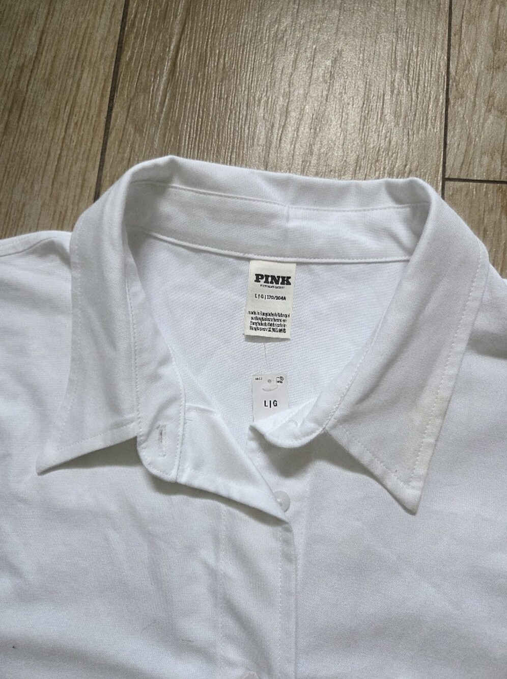 PINK Victoria's Secret White Women Casual Button-Down Shirt Size L - Picture 8 of 10